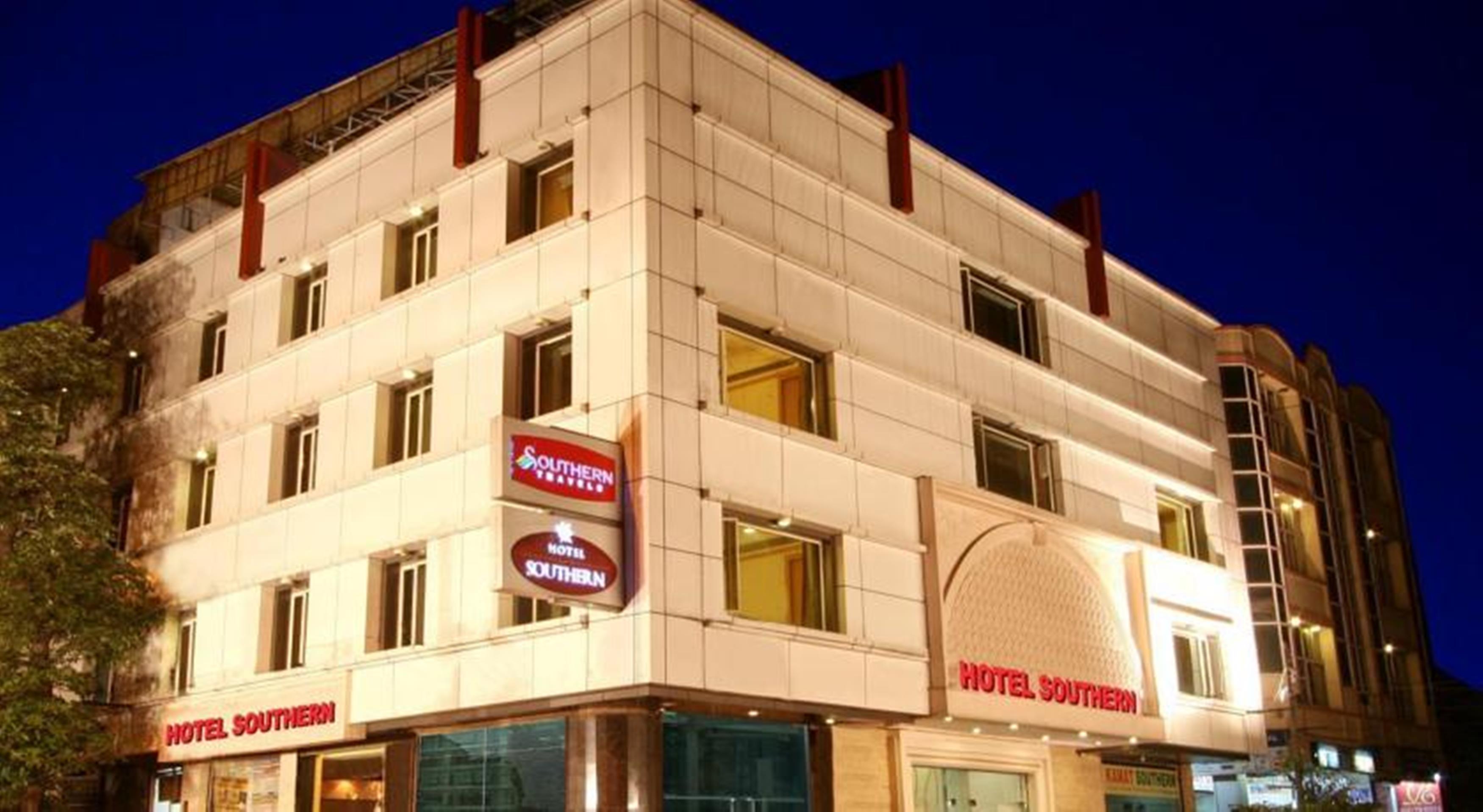Hotel Southern Delhi  Oda fotoğraf