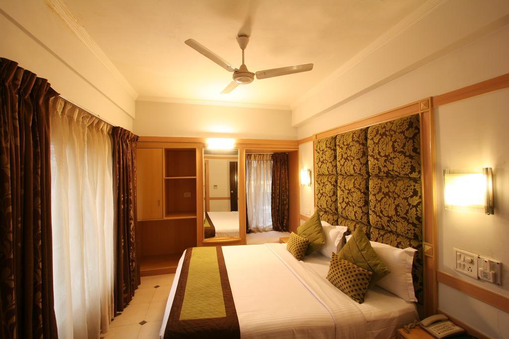 Hotel Southern Delhi  Oda fotoğraf