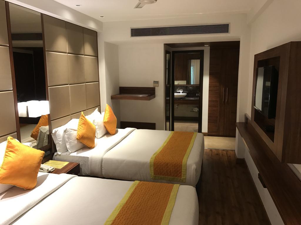 Hotel Southern Delhi  Dış mekan fotoğraf