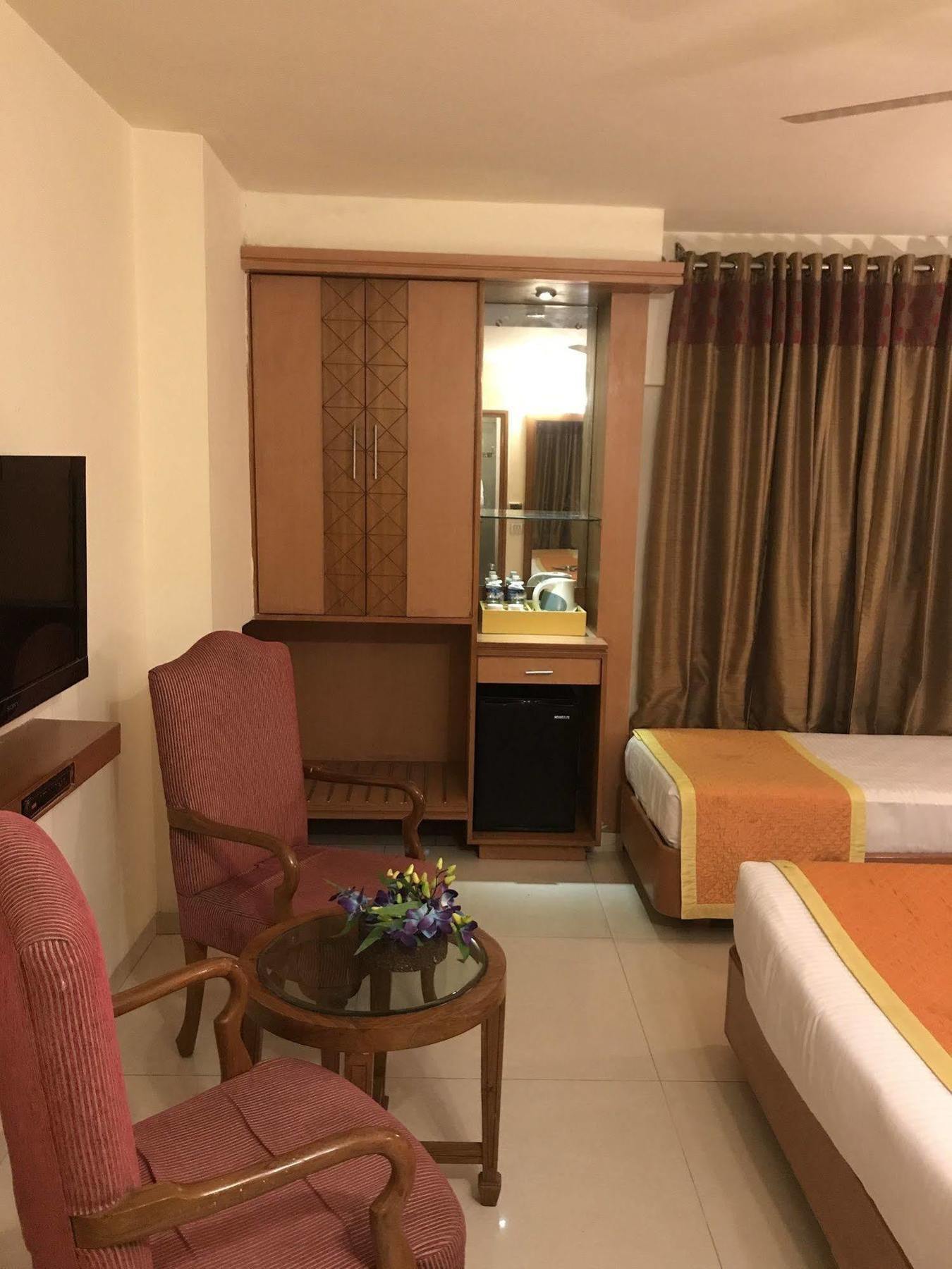 Hotel Southern Delhi  Dış mekan fotoğraf
