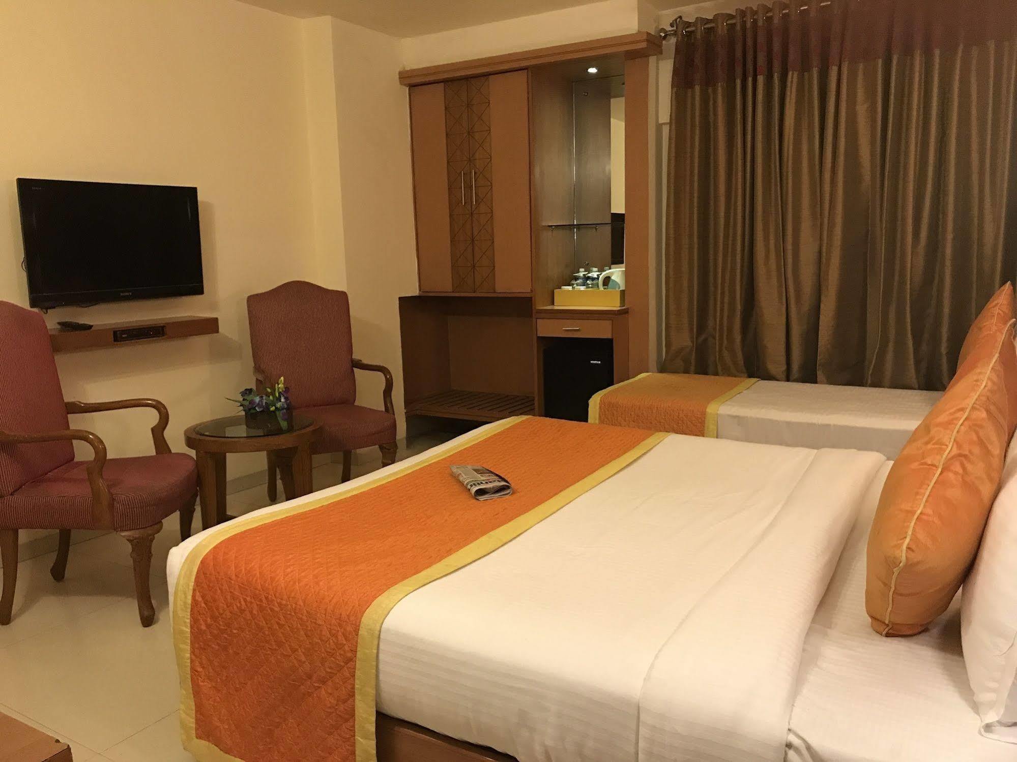 Hotel Southern Delhi  Dış mekan fotoğraf