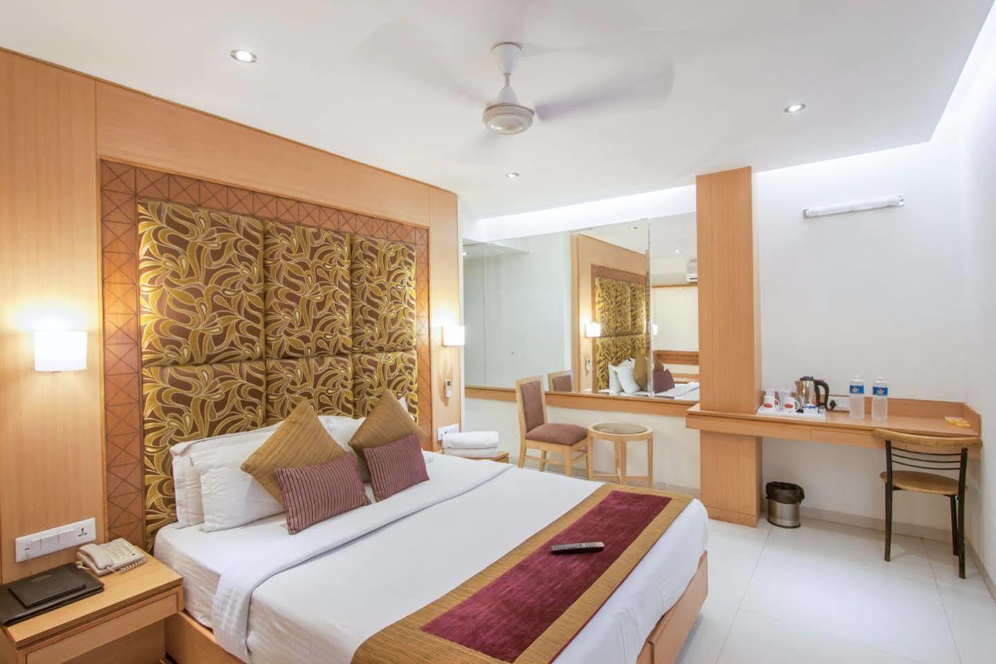Hotel Southern Delhi  Dış mekan fotoğraf