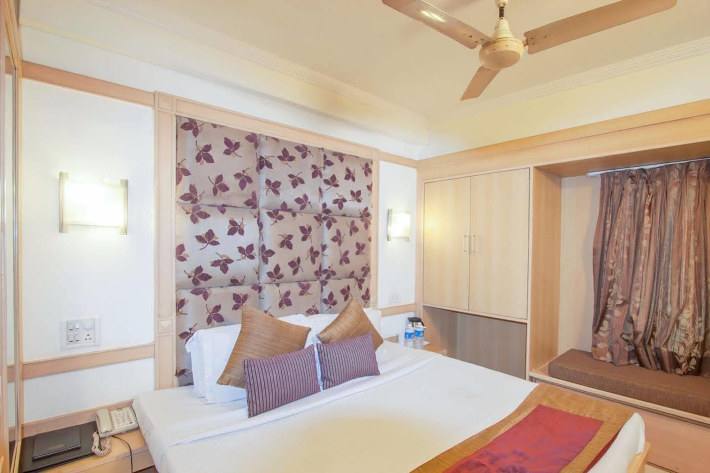 Hotel Southern Delhi  Dış mekan fotoğraf